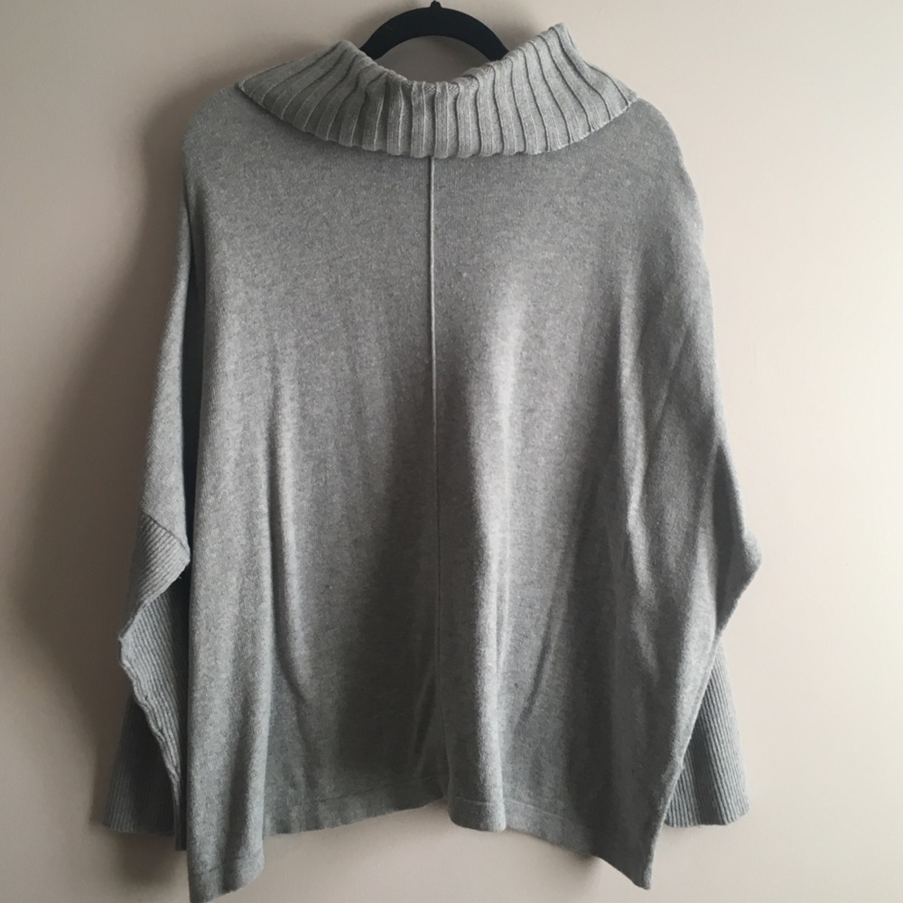 Cynthia Rowley Grey Sweater with Dolman Sleeves